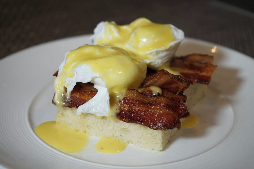 Daily cooked-to-order breakfast for a fee