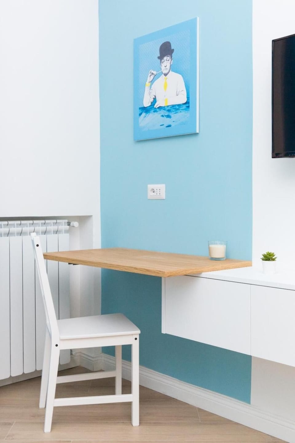 Soundproofing, WiFi (free)