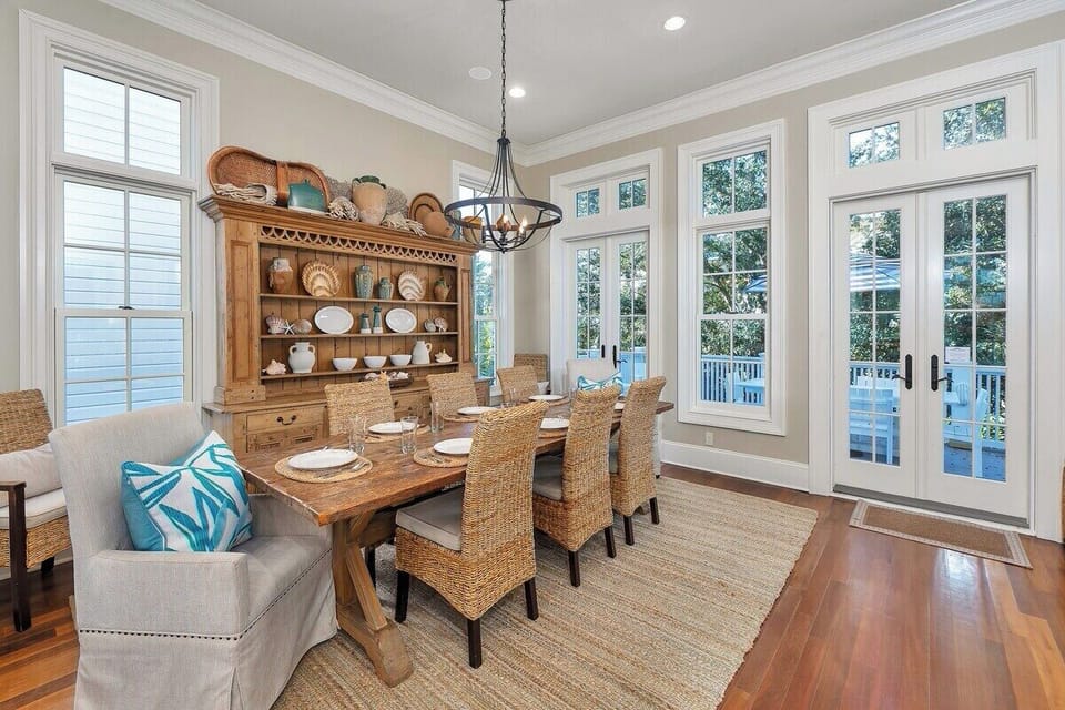 Alternate view of dining area with wicker chairs