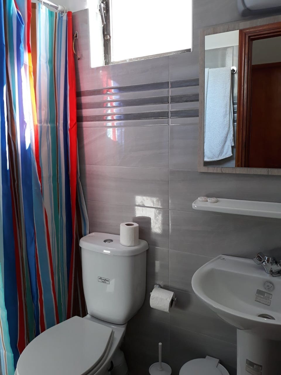 Classic Triple Room | Bathroom | Shower, towels, soap, toilet paper