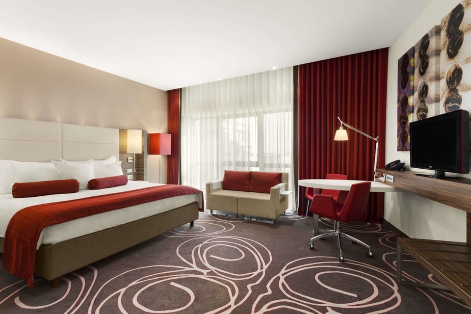 Minibar, in-room safe, desk, soundproofing