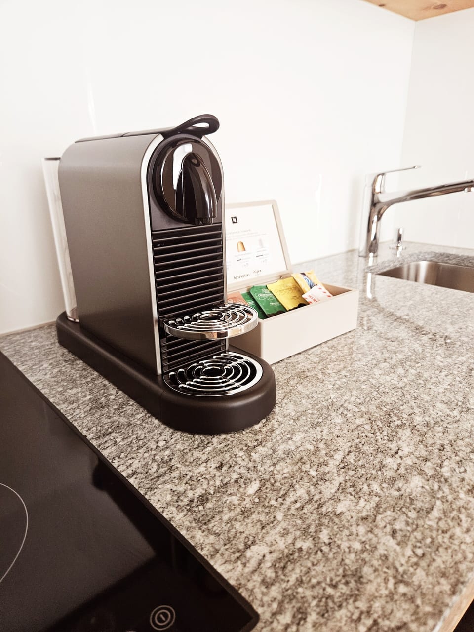 Double Room | Coffee and/or coffee maker