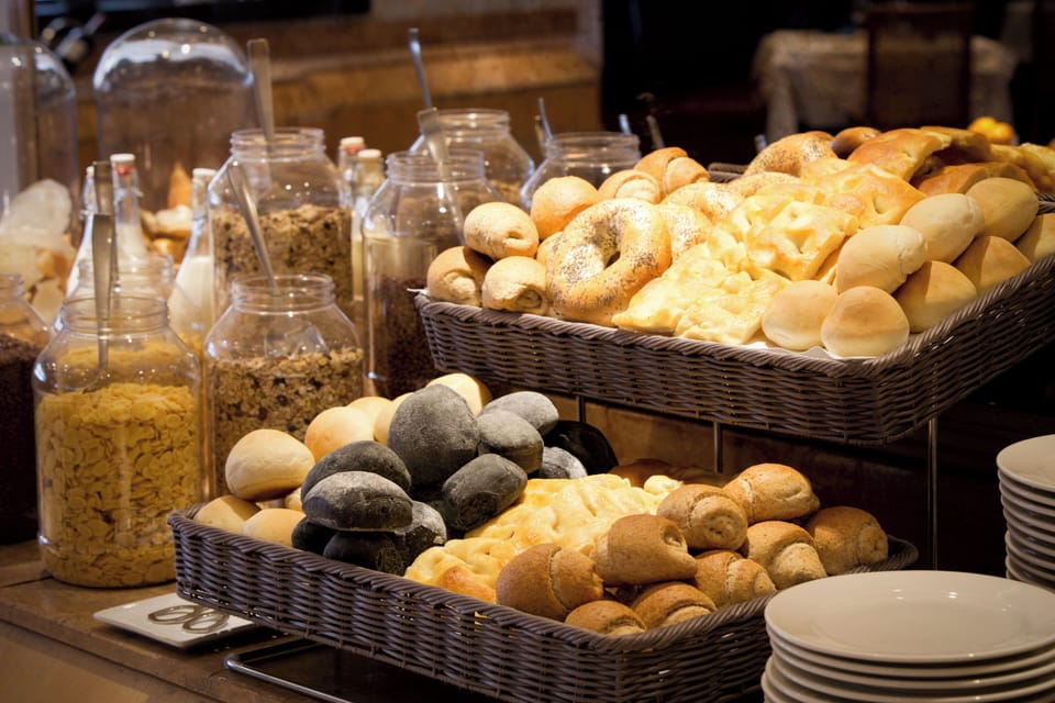 Daily buffet breakfast for a fee