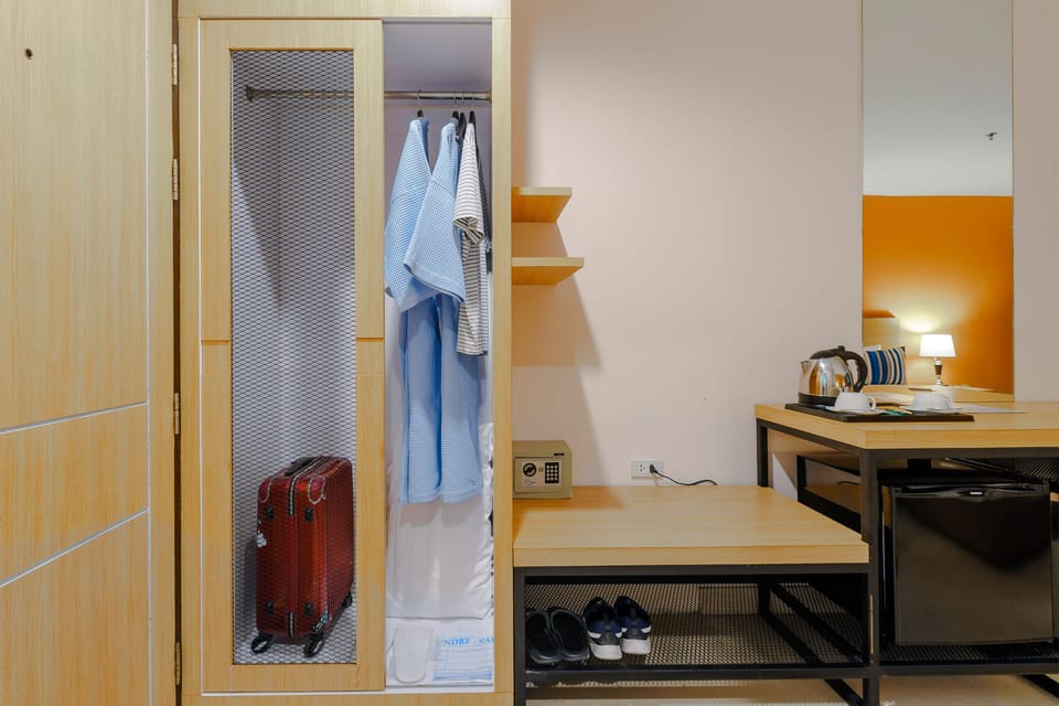 Superior Double or Twin Room | In-room safe, blackout drapes, free WiFi, bed sheets