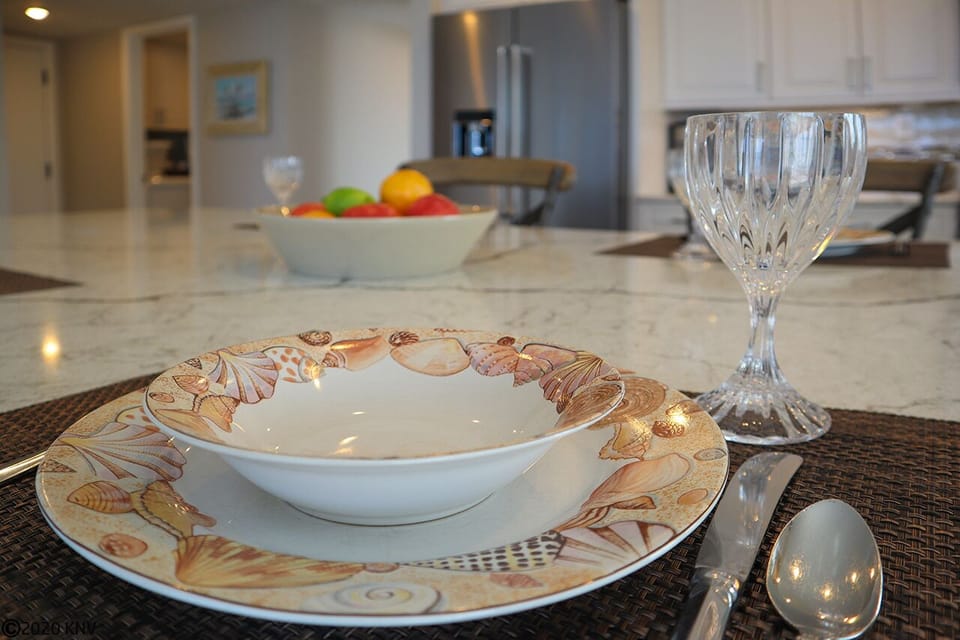 The BEST of everything at this beachfront vacation penthouse.