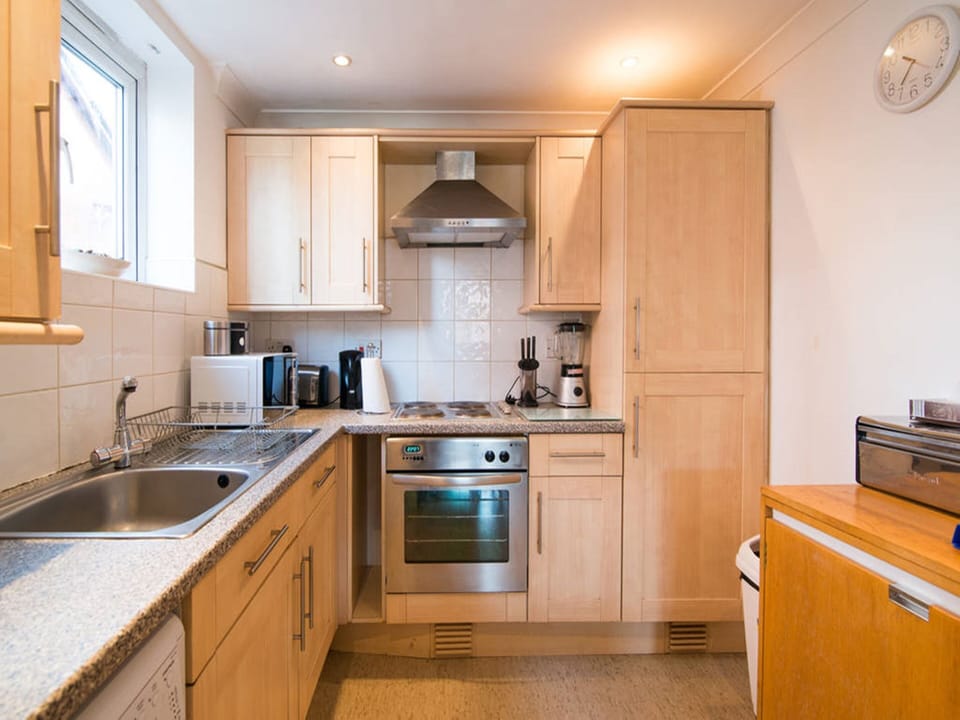 Apartment | Private kitchen | Dining tables