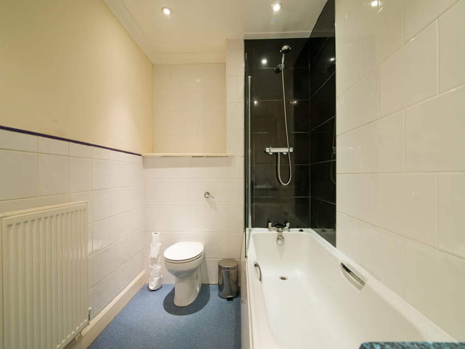 My-Places Apartment By The Park - P5 Apartment in Manchester