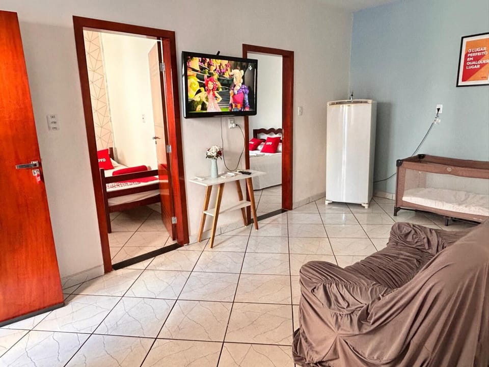 Room (Quintuple, 5 Single beds) | Soundproofing, iron/ironing board (on request), WiFi (free), bed sheets