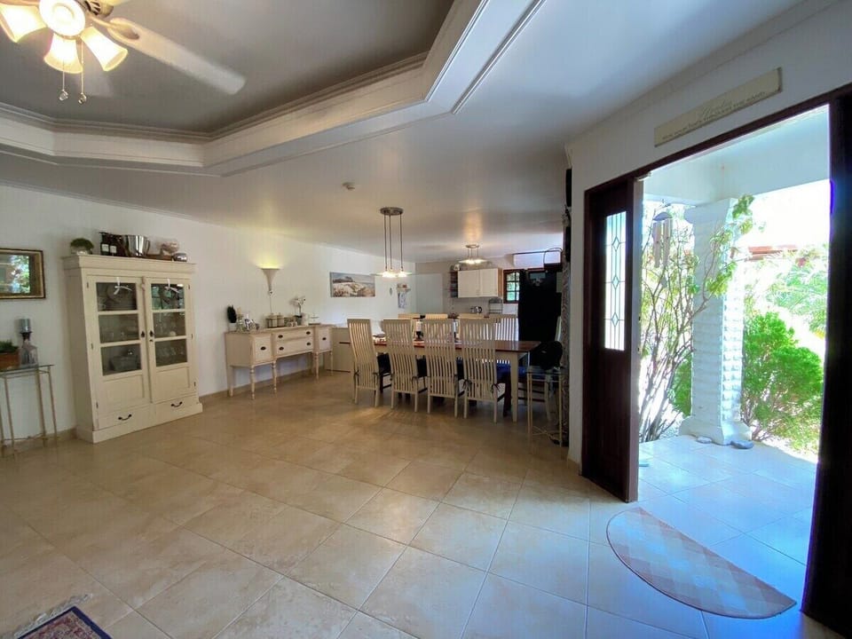 Tropical luxury Villa with Pool (432)