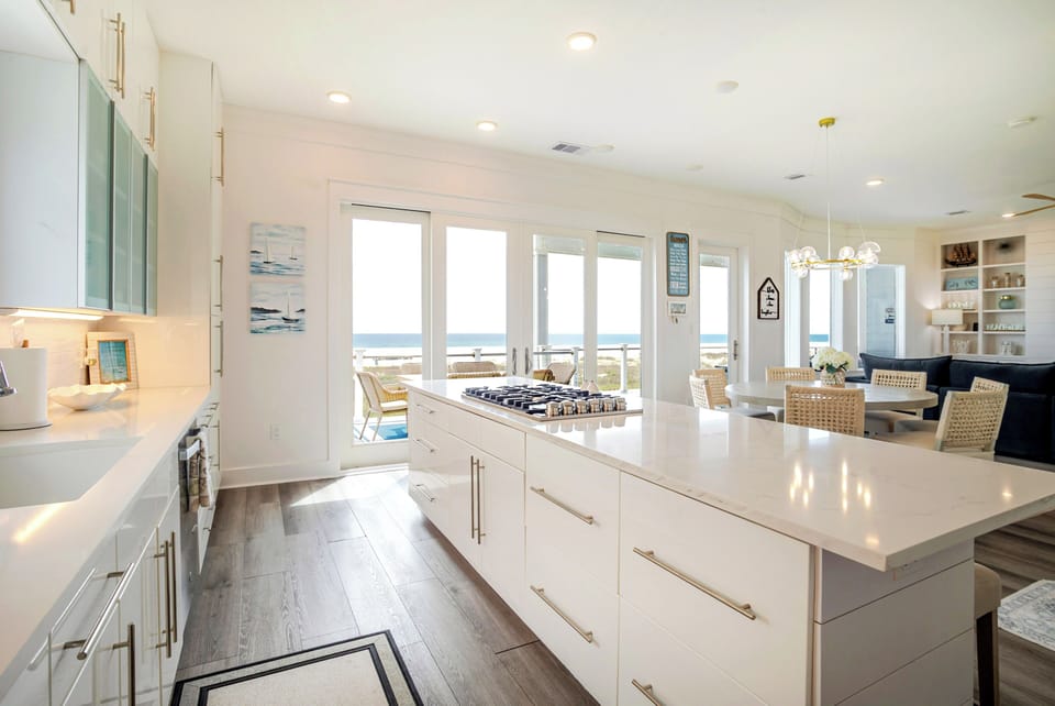Ocean views all around! No matter where you are, you won’t miss it.