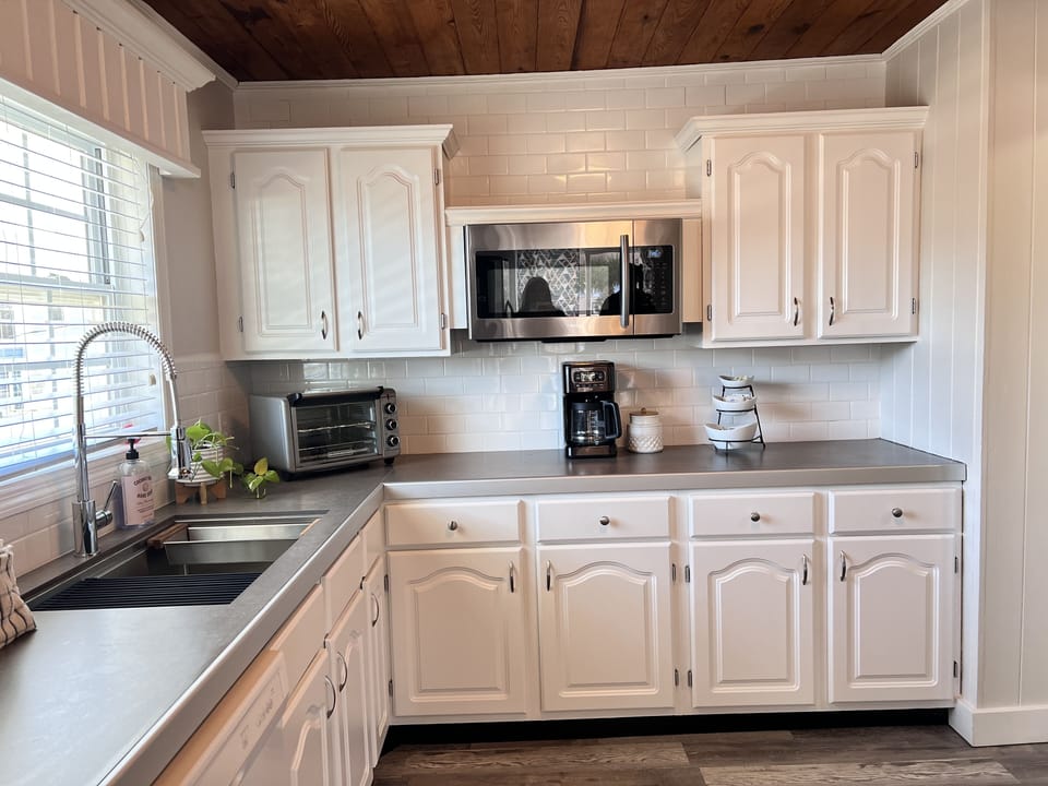 Fully equipped kitchen to cook your favorite meals