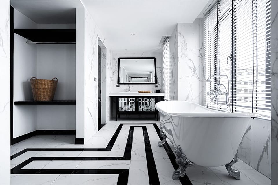 Family Suite | Bathroom | Free toiletries, hair dryer, slippers, towels
