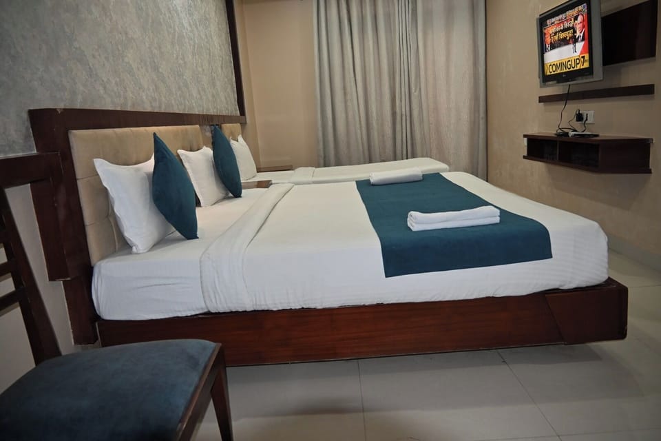 Family Room | Free WiFi