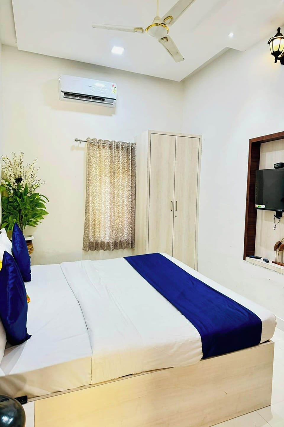 2 BHK Villa | Free WiFi, bed sheets