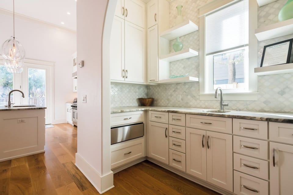 Butler's Pantry (1)