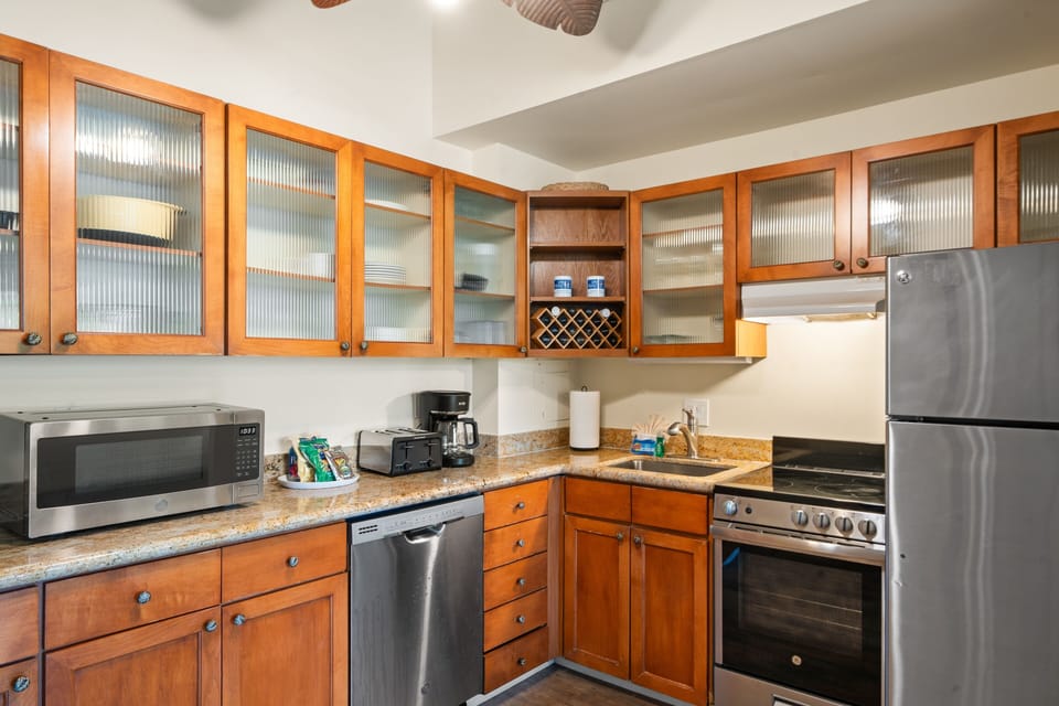 Studio | Private kitchen | Coffee/tea maker, fridge, oven, toaster