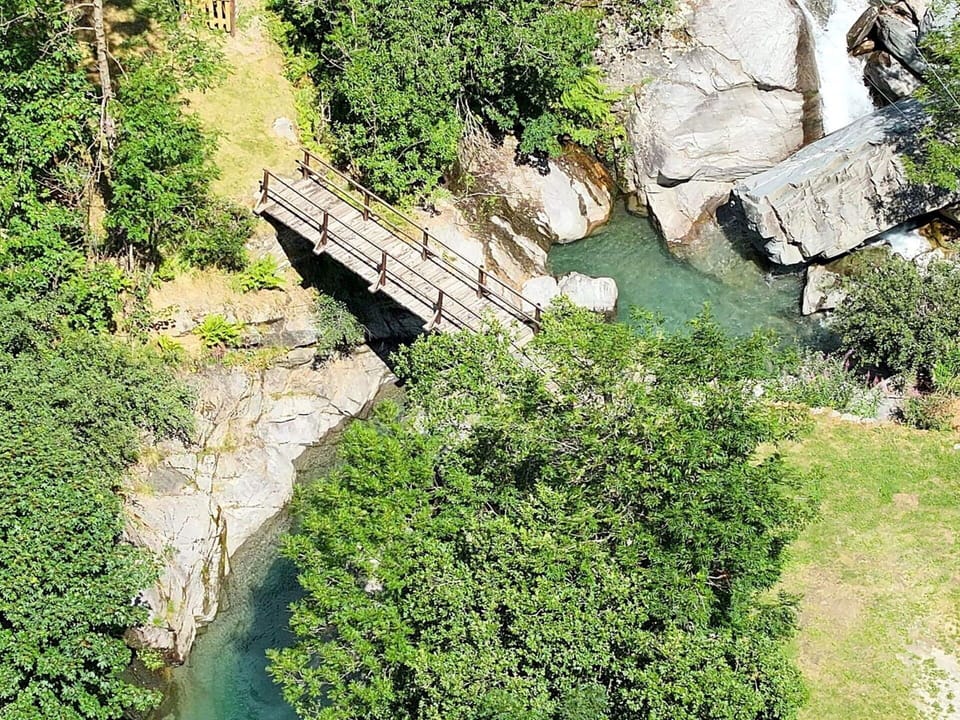 Water Resources, Nature, Watercourse, Vegetation, Bridge, Stream, Riparian Zone, Tourist Attraction, Nature Reserve