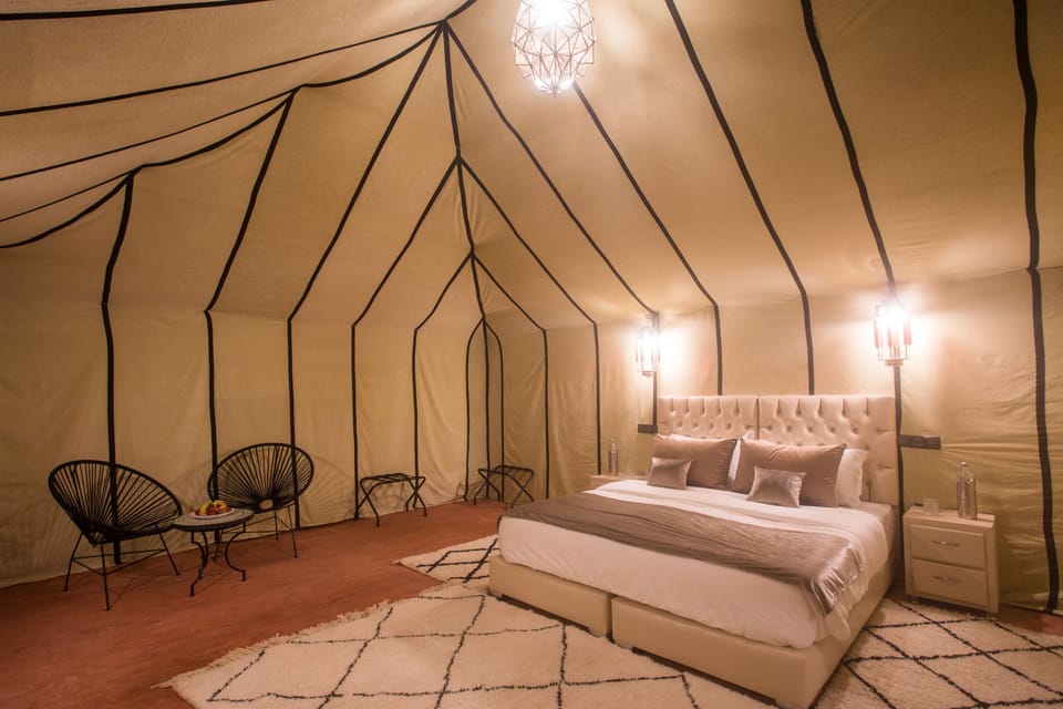 Luxury Tent, 2 Twin Beds | Hypo-allergenic bedding available, WiFi (free), bed sheets