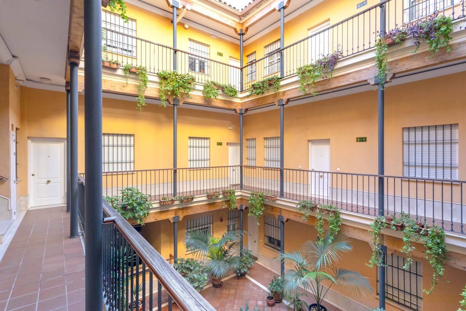 Apartment (2 Bedrooms)