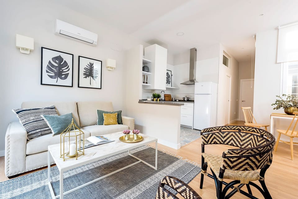 Apartment (2 Bedrooms) | Living area | 32-inch TV with cable channels