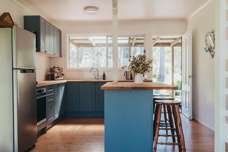 Kitchen island with breakfast bar.