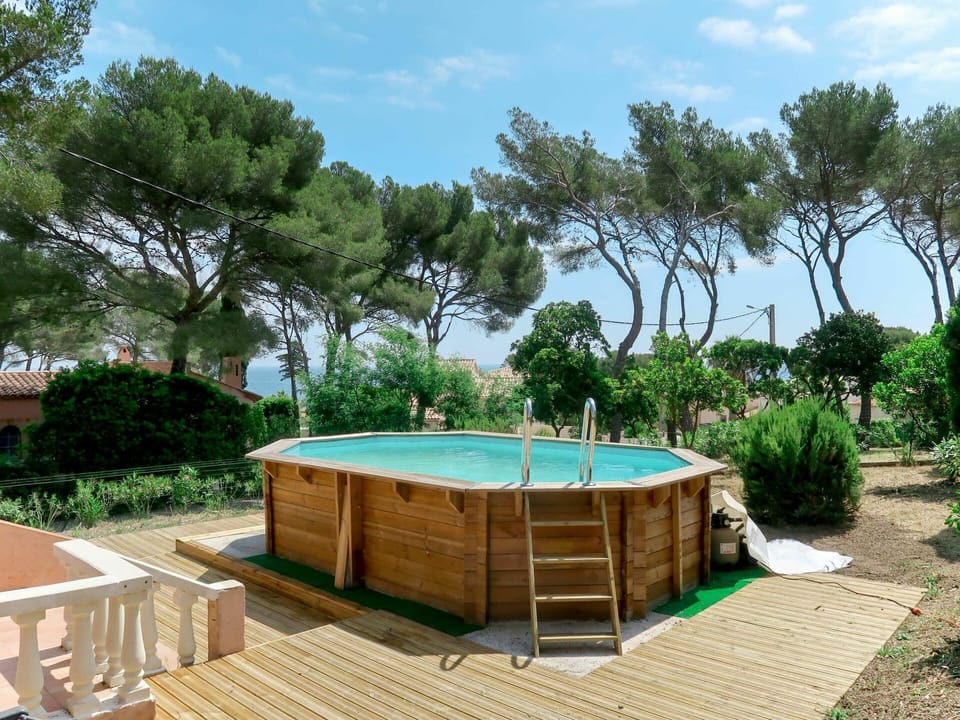 Swimming Pool, Property, Real Estate, House, Tree, Home, Leisure, Estate, Building, Resort