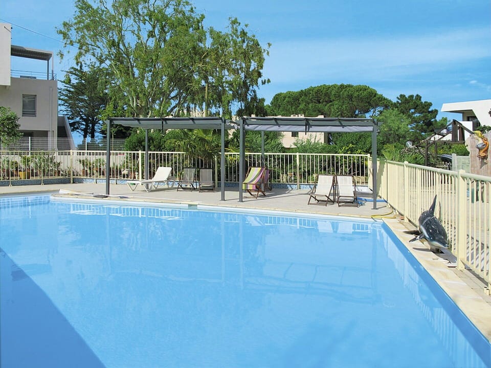 Swimming Pool, Property, Real Estate, Leisure, Leisure Centre, Building, Condominium, House, Apartment, Resort