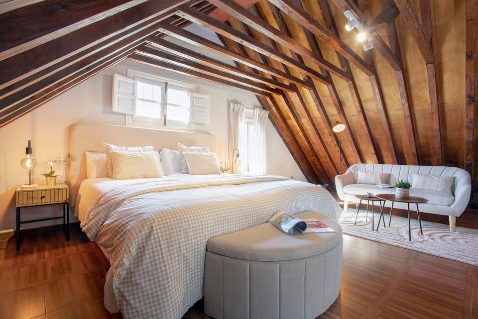 Genteel Home Trinidad Grund C Apartment in Malaga