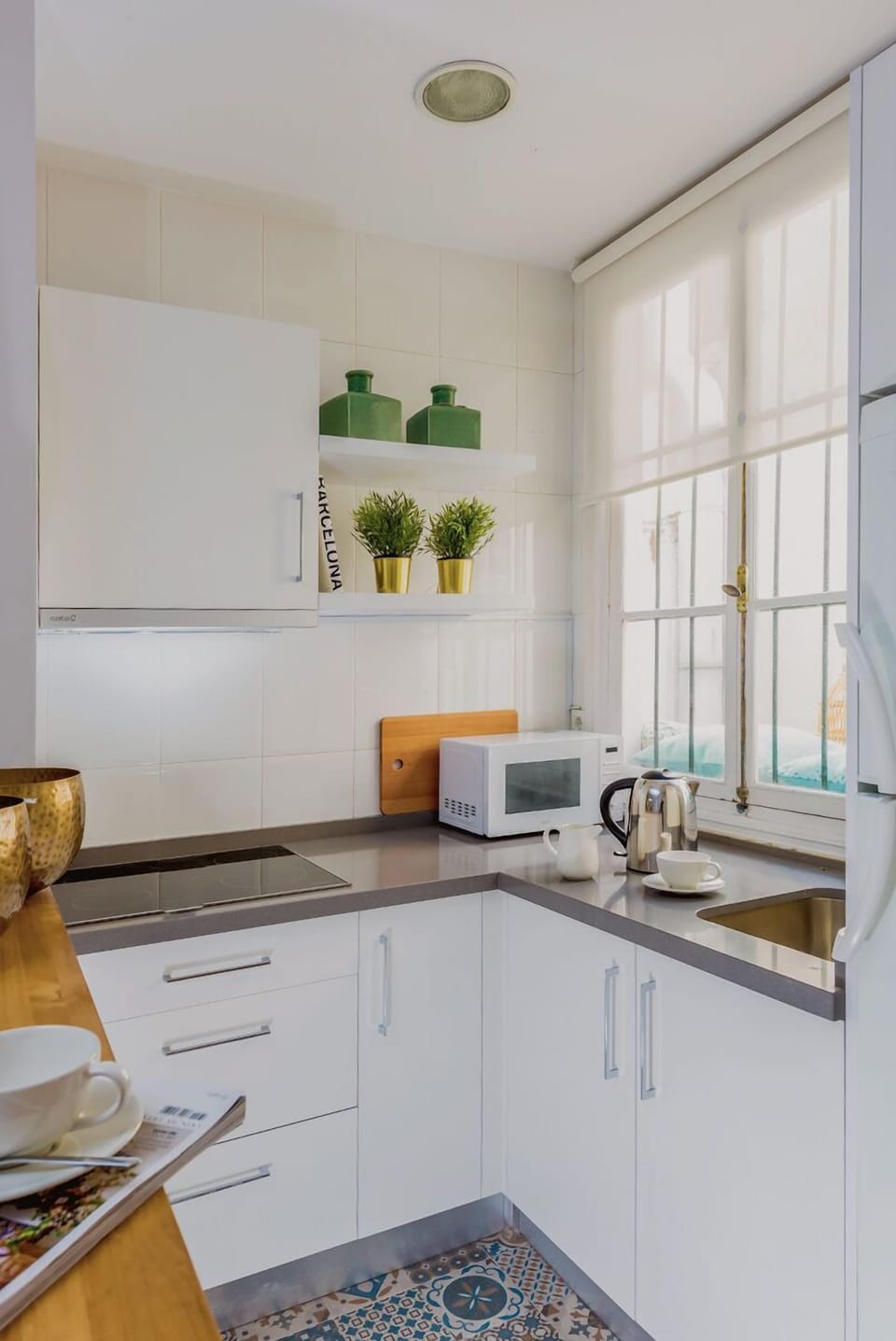 Apartment, 2 Bedrooms | Private kitchen | Full-size fridge, microwave, stovetop, coffee/tea maker