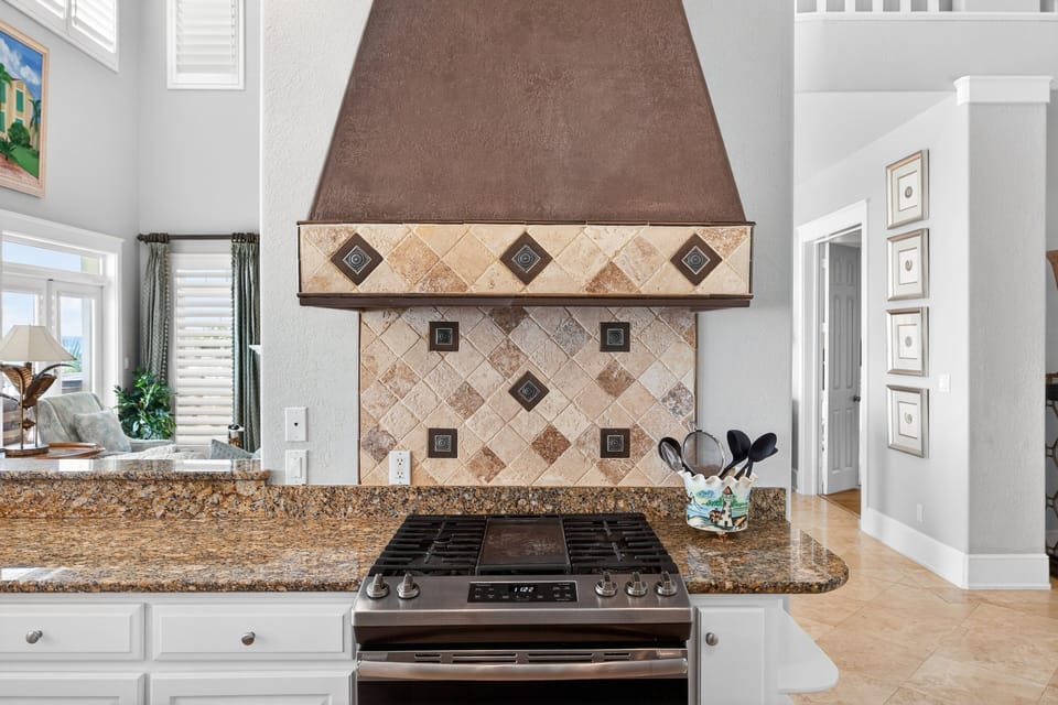 Villa Palazzo - Crystal Beach - Kitchen