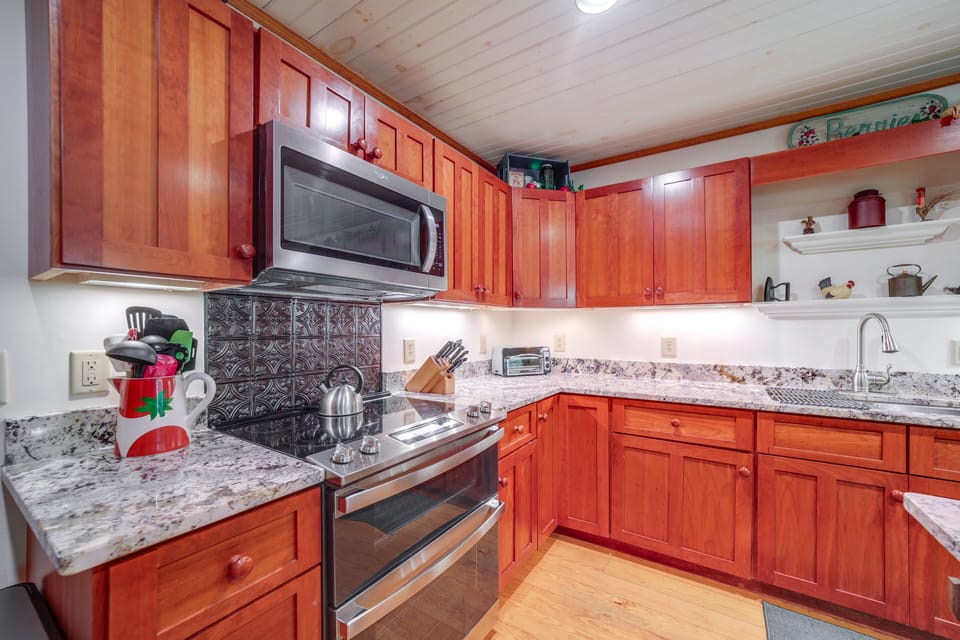 Kitchen | Stainless Steel Appliances | Dishwasher | Crockpot