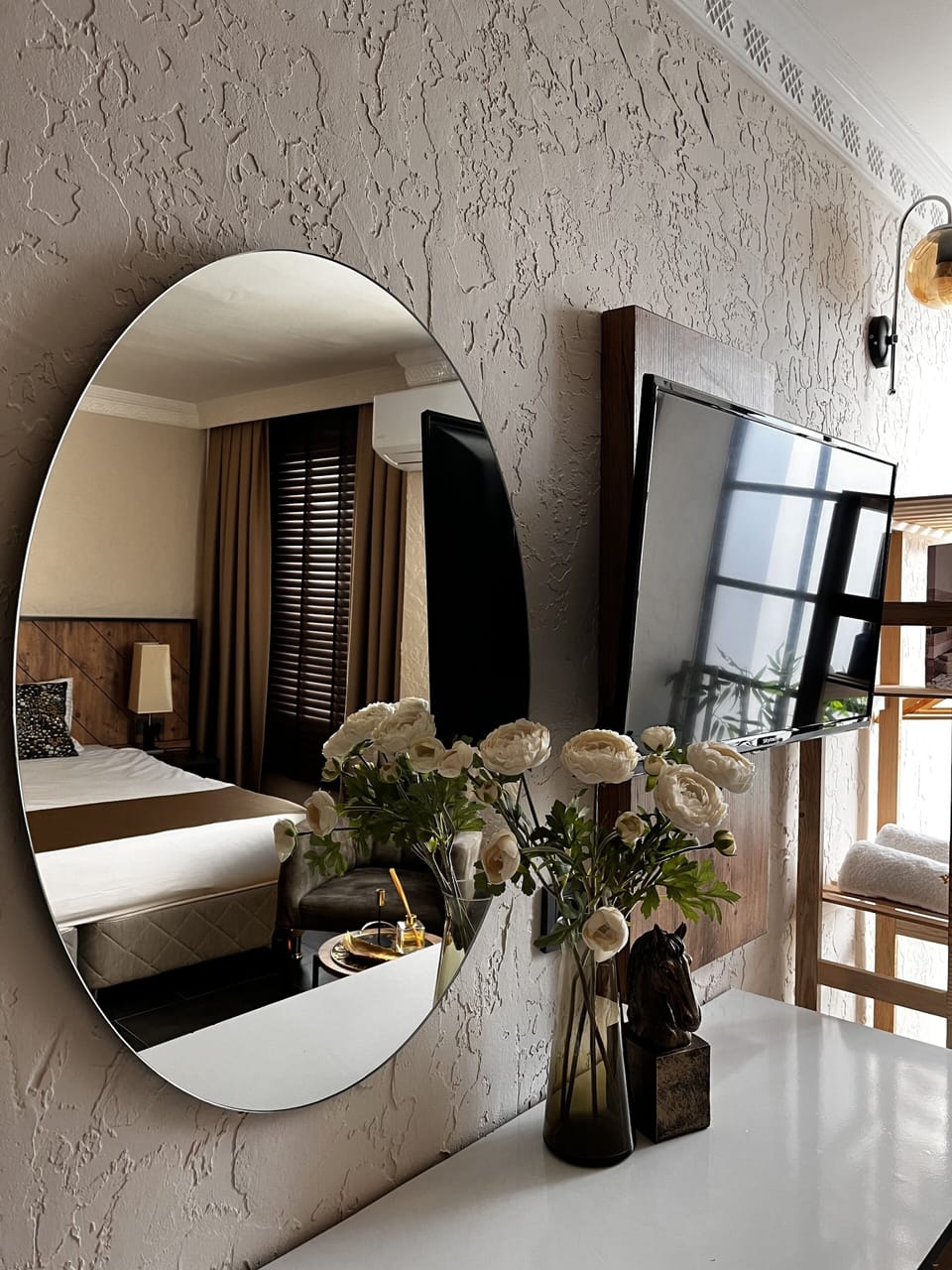 Luxury Room | Hypo-allergenic bedding, in-room safe, laptop workspace, blackout drapes