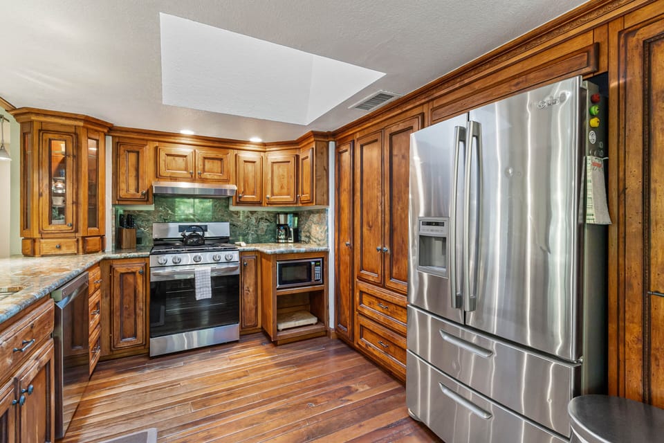 Kitchen and Dining Room with Stunning Hardwood Floors