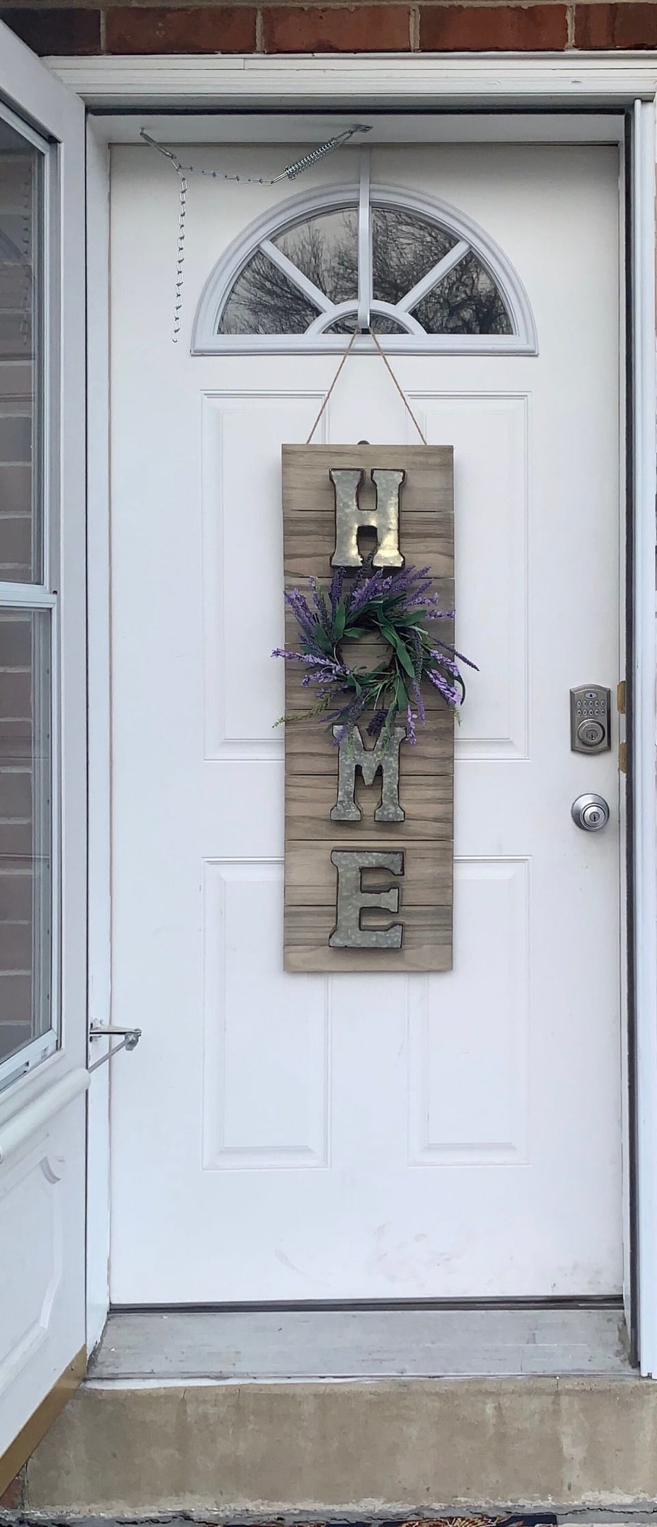 Entrance -Unit B