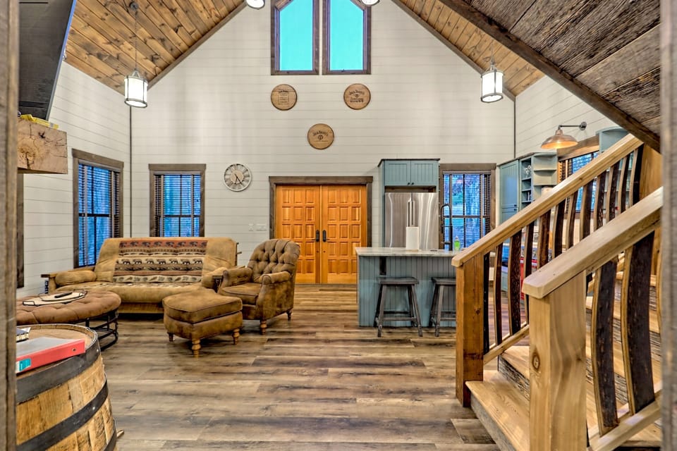 Great Room Front Entry