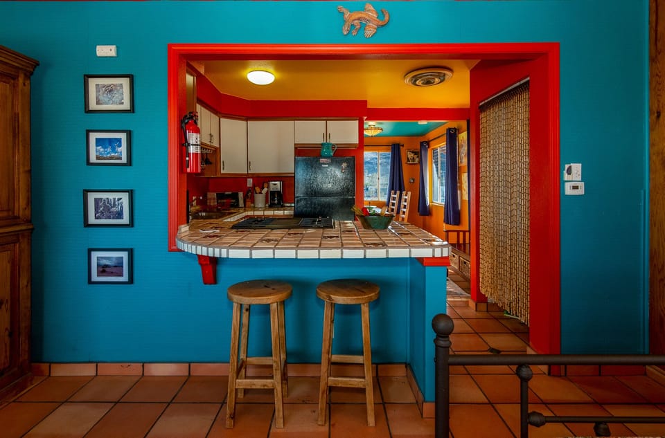 CaplingerCabin_Web_Kitchen1
