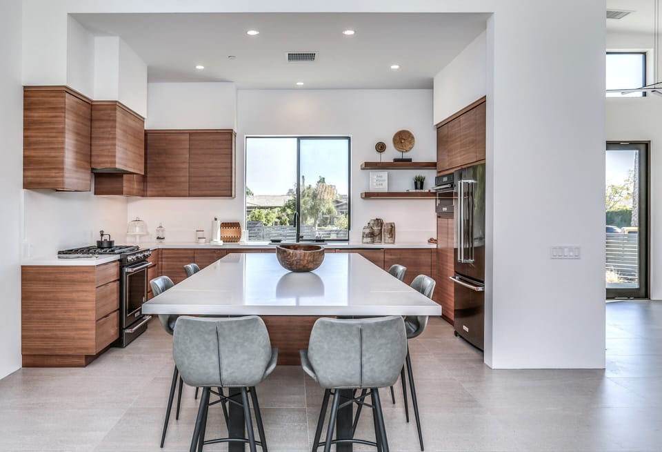 Chef's Kitchen and Large Island