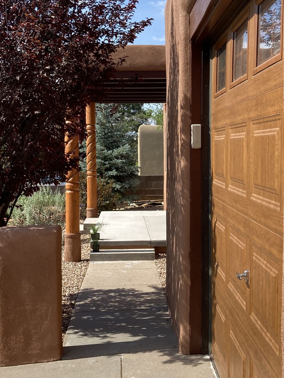 Walkway from driveway parking to porch
