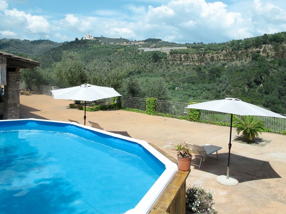 Water, Plant, Cloud, Sky, Swimming Pool, Umbrella, Nature, Azure, Chair, Shade