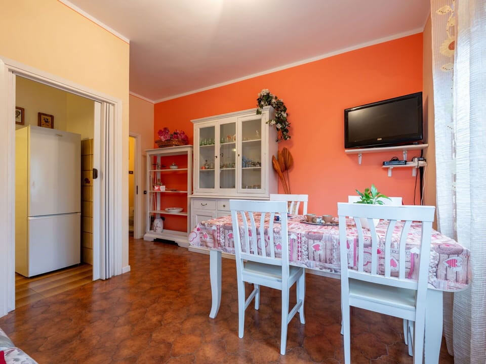 Furniture, Building, Table, Houseplant, Wood, Interior Design, Orange, House, Shelf, Shelving