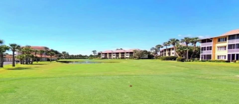 On site 9 holes golf course. Free in off season, only $10 during season.
