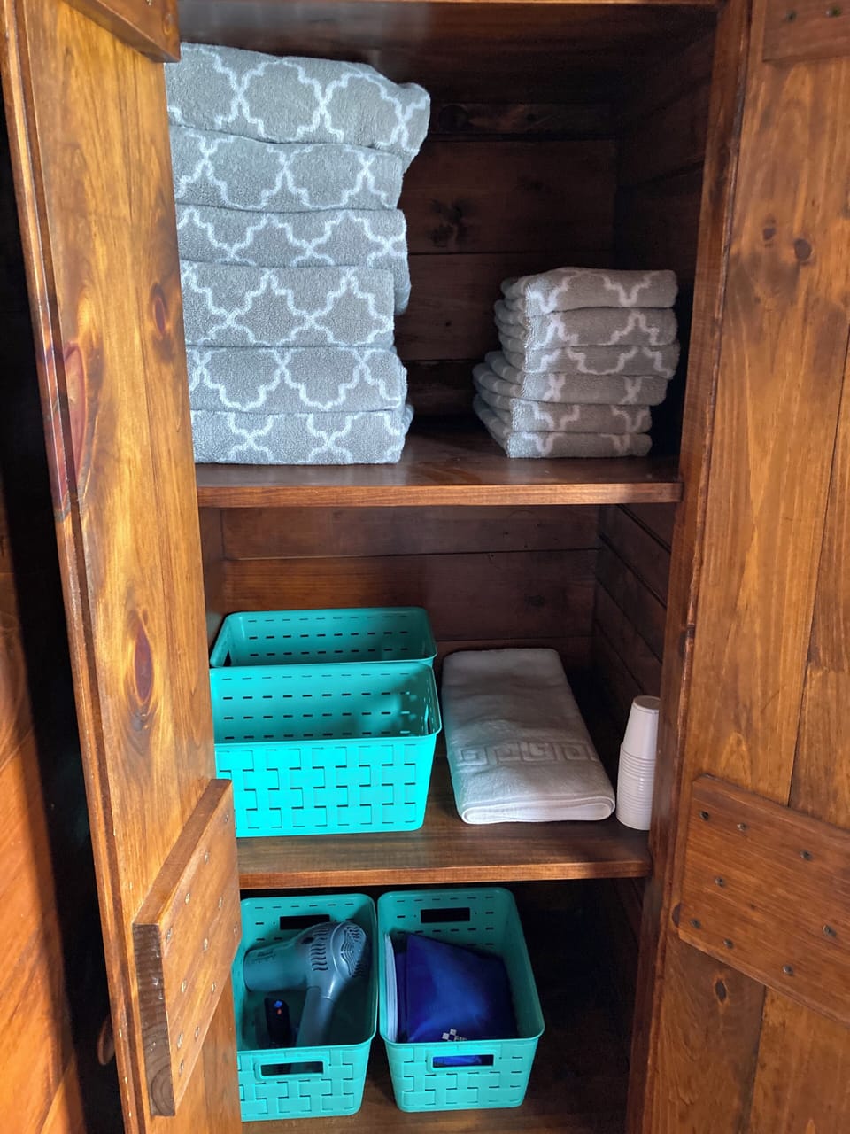Linens and towels provided.
