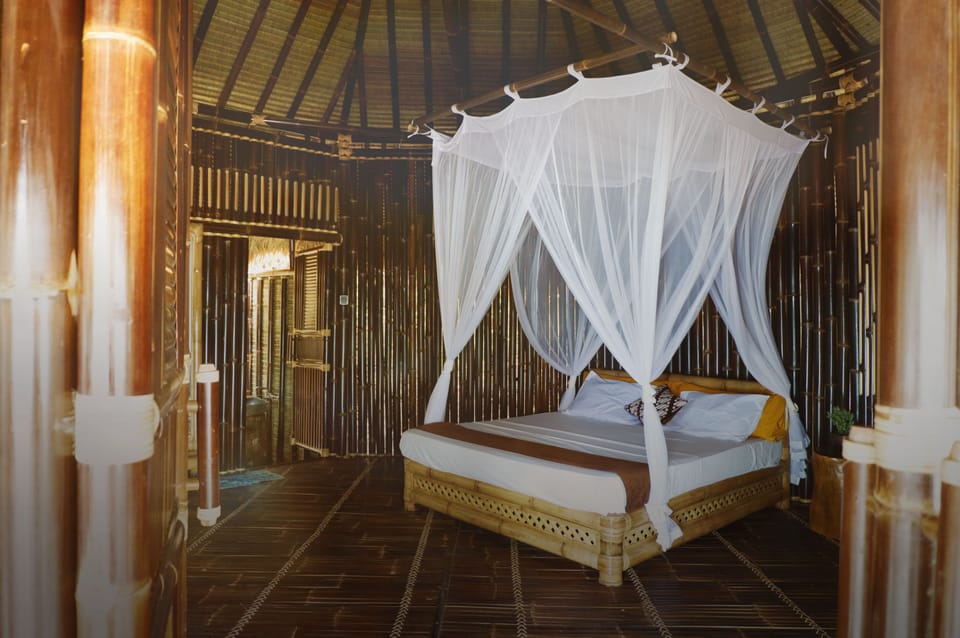 Signature Double Room | Rollaway beds (surcharge), bed sheets