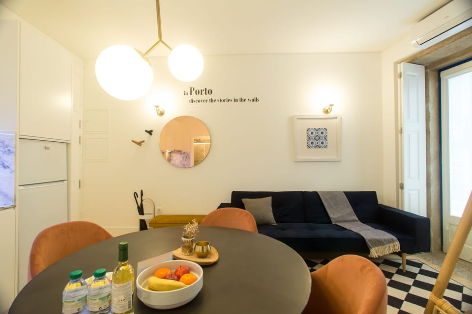 Deluxe Apartment, 1 Bedroom, Terrace (2) | In-room dining
