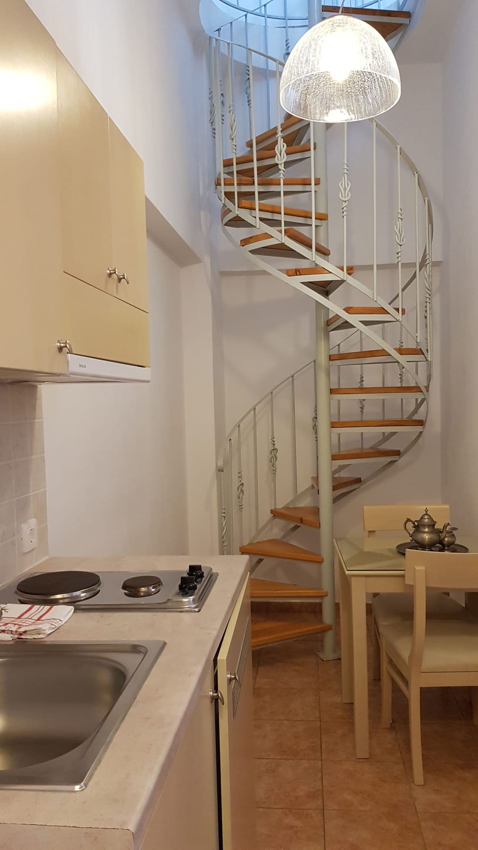 Duplex, Sea View | Private kitchenette | Fridge, stovetop, coffee/tea maker, electric kettle