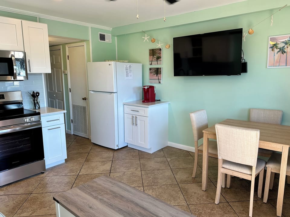 Living room/kitchen