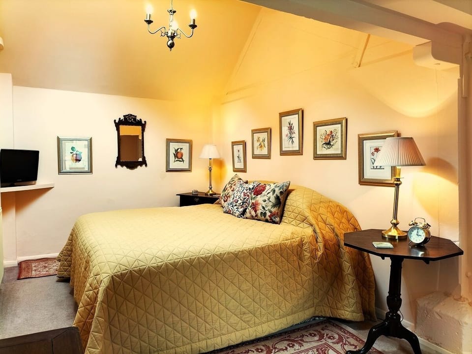Super-king bed and super comfortable