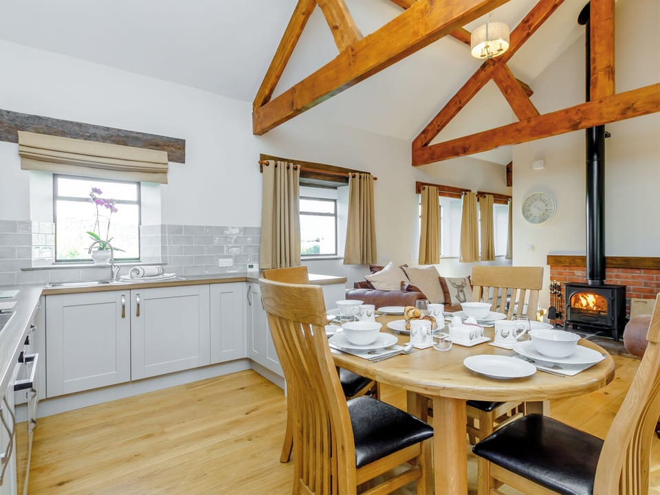 Charming kitchen/ dining area | The Chicken Coop - Hewelsfield Court, Hewelsfield, near Lydney