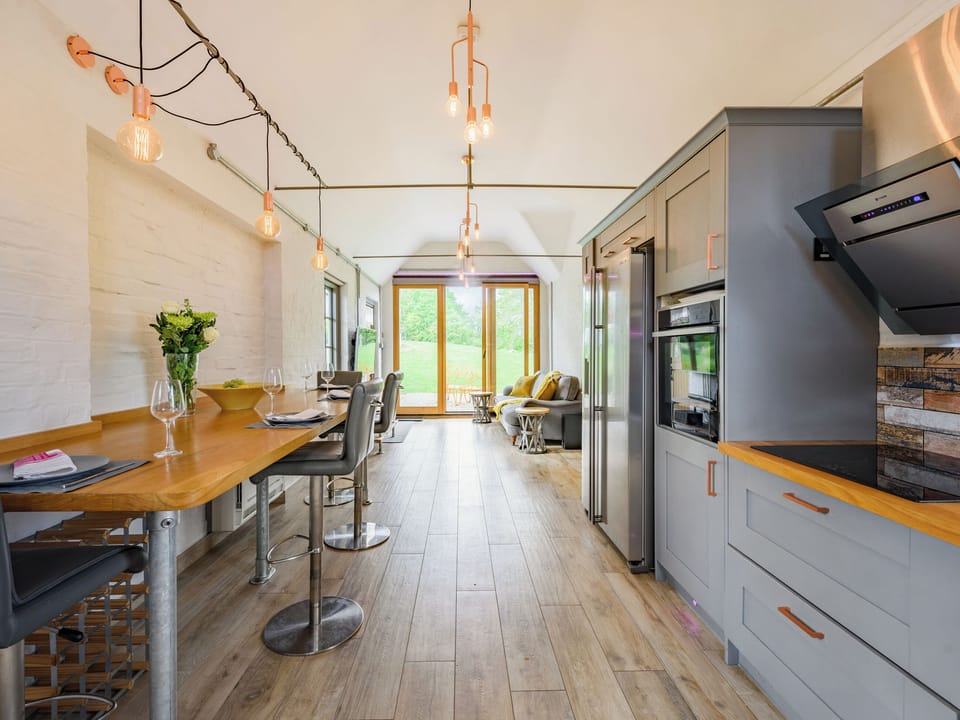 Open plan living space | The Cottage High Wykehurst End, Ewhurst, near Cranleigh
