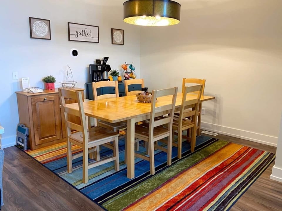 Dining table - additional seating for 8